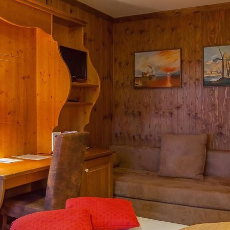 Hotel Les Balcons Village Ла План Стая снимка